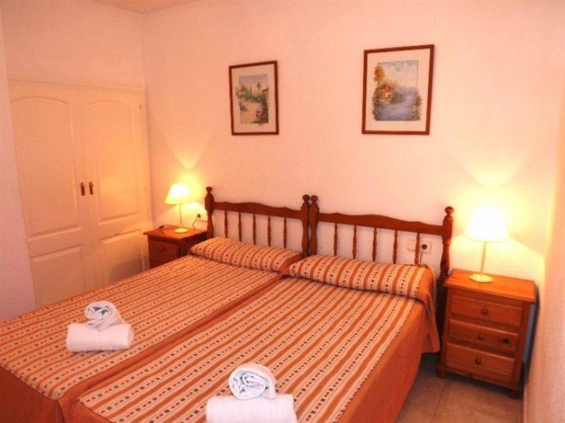 Apartamentos Zafiro Unitursa Calpe Ngoại thất bức ảnh